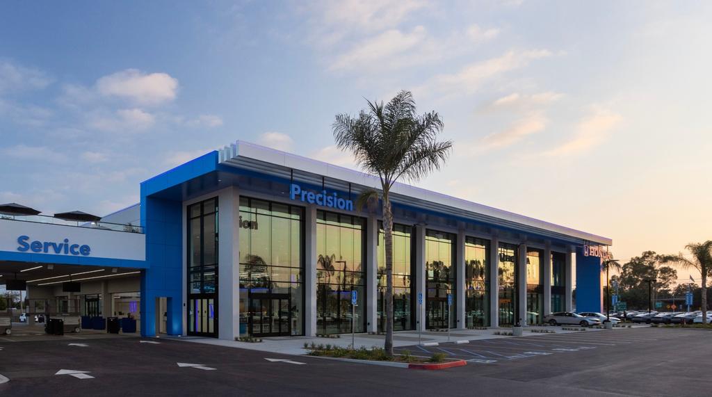 Dealership gallery photo 1